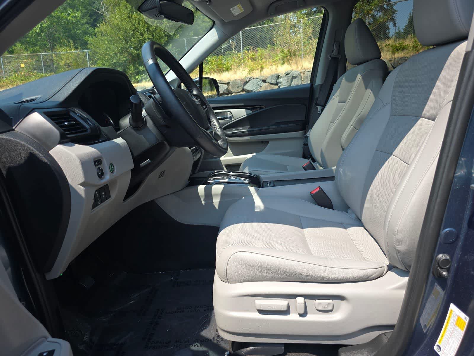 Used 2019 Honda Pilot Elite image 23