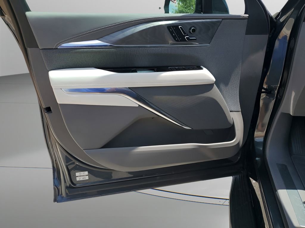 New 2026 Cadillac Escalade IQ Luxury 1 AWD/4WD image 30