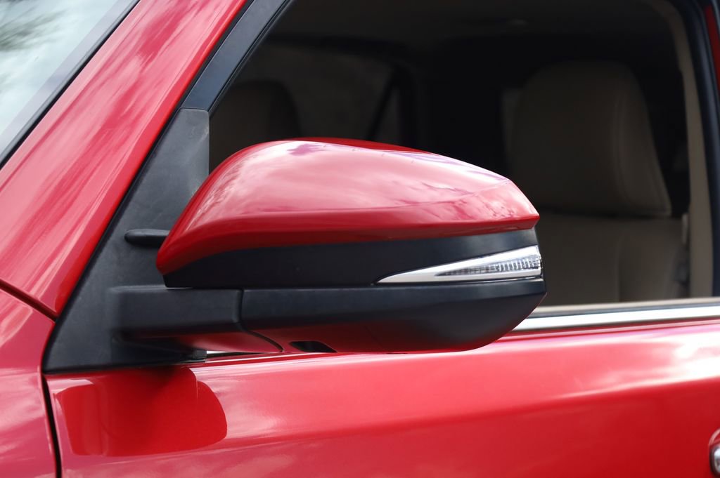 Used 2019 Toyota 4Runner Limited image 19