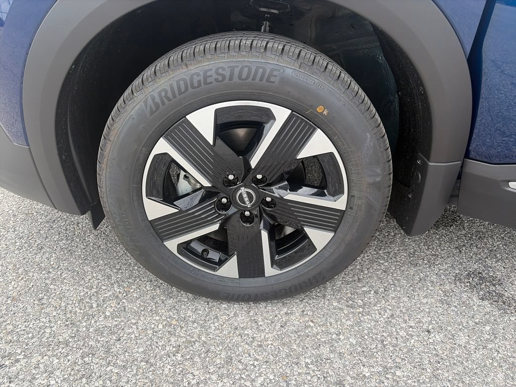 New 2026 Nissan Kicks SV w/ Cold Weather Package AWD/4WD image 26