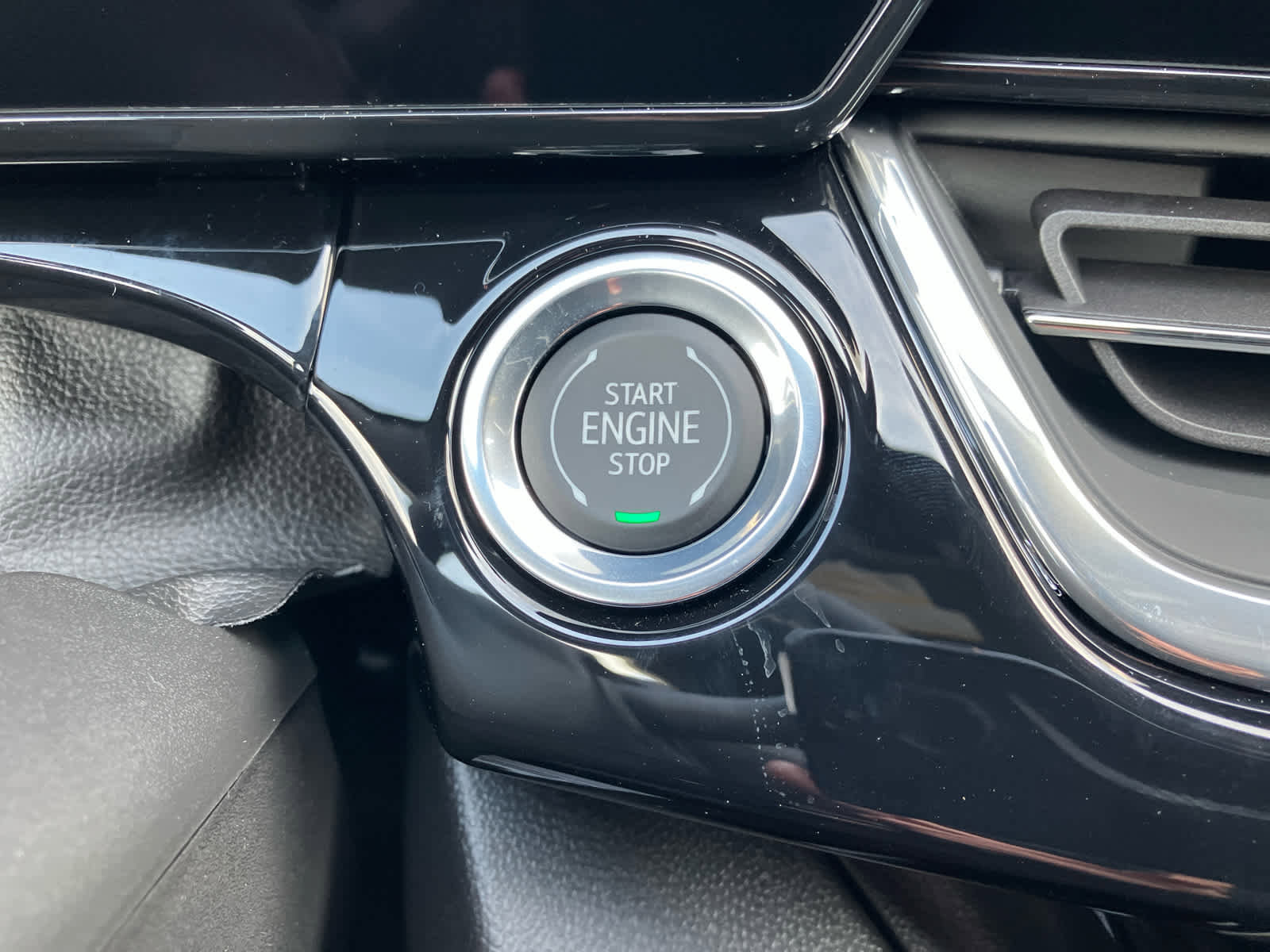 New 2026 Chevrolet Trax RS w/ Driver Confidence Package image 22