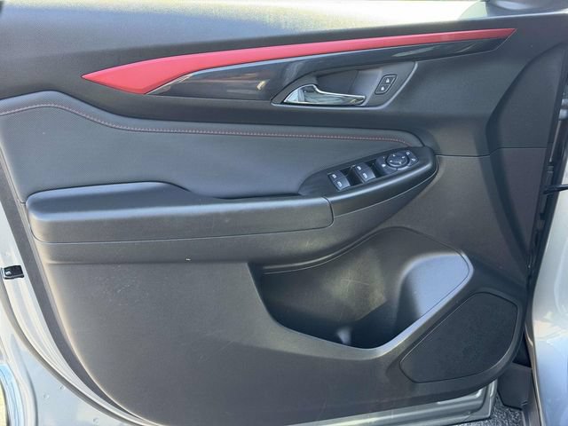 Used 2025 Chevrolet TrailBlazer RS AWD/4WD image 6