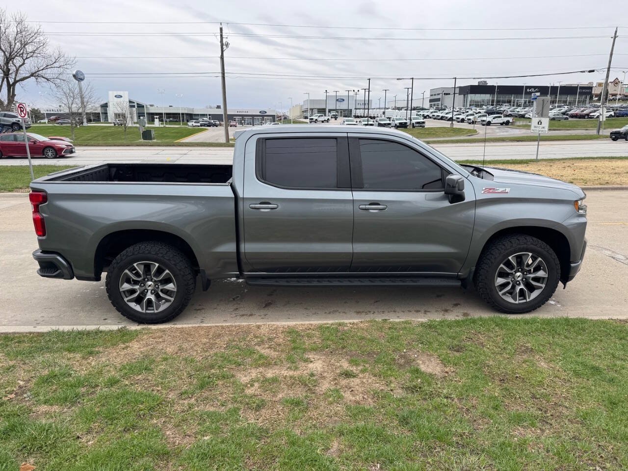 Used 2021 Chevrolet Silverado 1500 RST AWD/4WD image 6