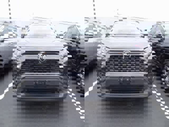 Certified 2021 Toyota RAV4 LE image 2