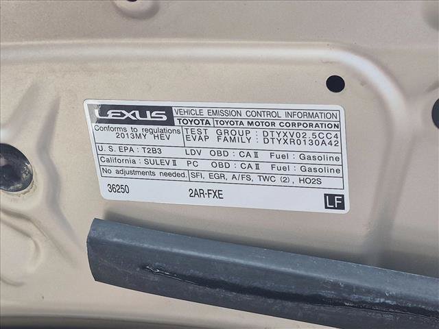 Used 2013 Lexus ES 300h w/ Premium Pkg FWD image 27