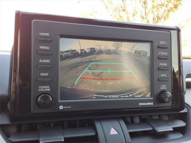 Used 2022 Toyota RAV4 XLE image 27