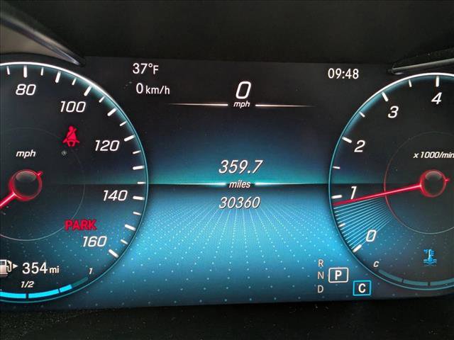 Used 2021 Mercedes-Benz GLC 300 4MATIC image 9