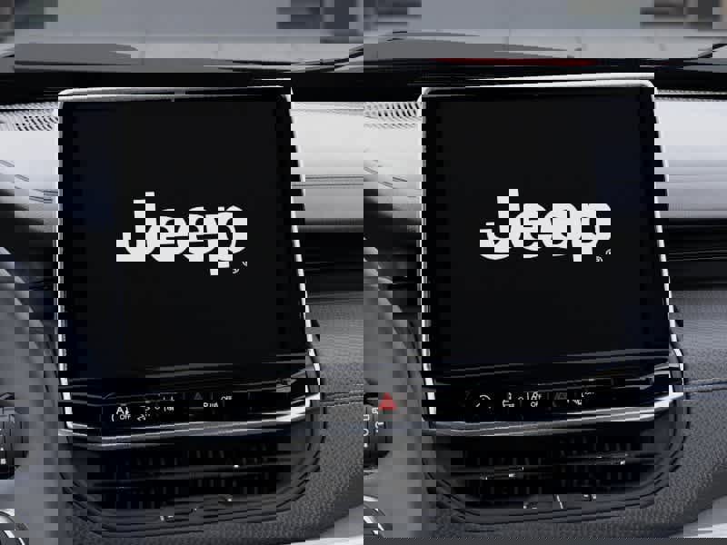 New 2026 Jeep Compass Limited image 18