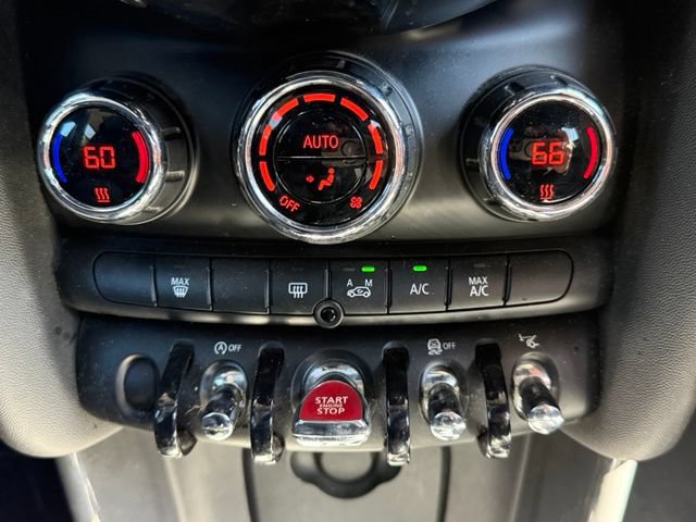 Used 2015 MINI Cooper 4-Door Hardtop FWD image 20