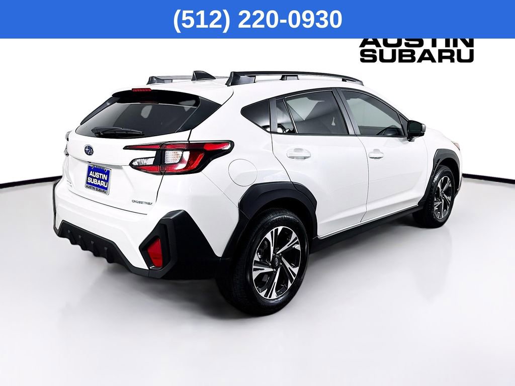 Used 2025 Subaru Crosstrek 2.0i Premium image 8