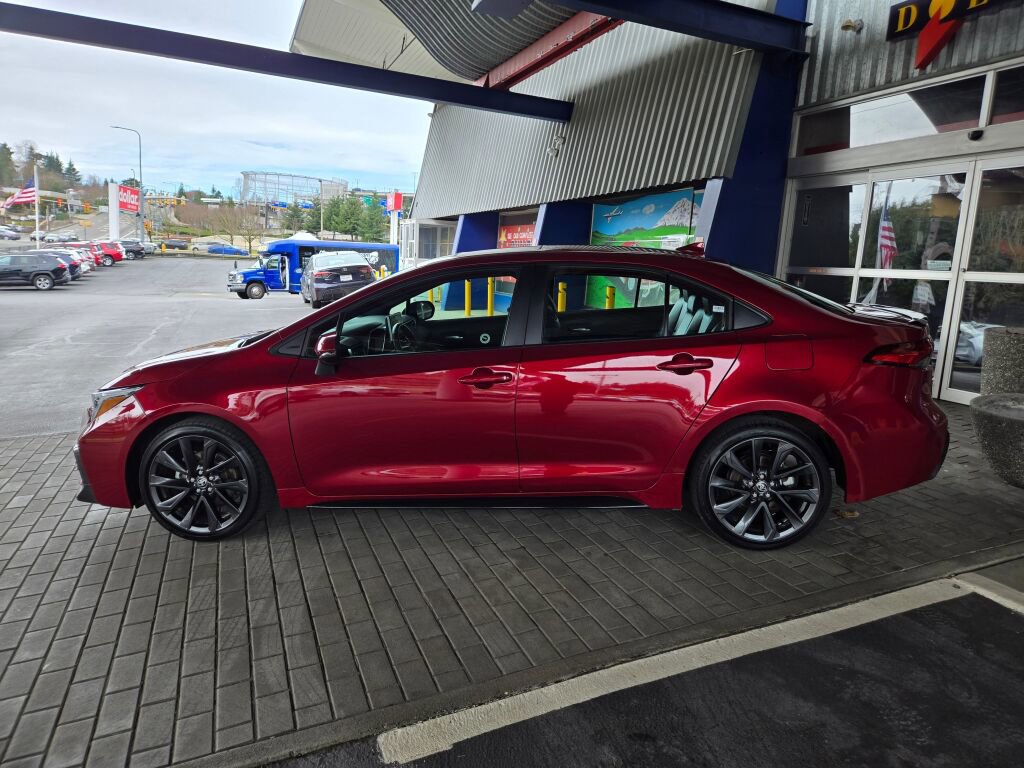 Used 2024 Toyota Corolla XSE image 8