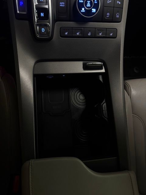 Used 2021 Hyundai Palisade Limited image 22