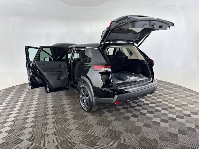 New 2026 Nissan Rogue SV AWD/4WD image 16