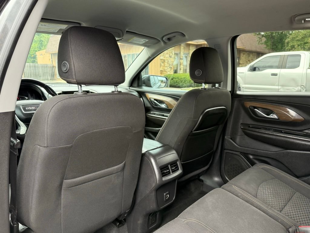 Used 2019 GMC Terrain SLE w/ Driver Convenience Package FWD image 17