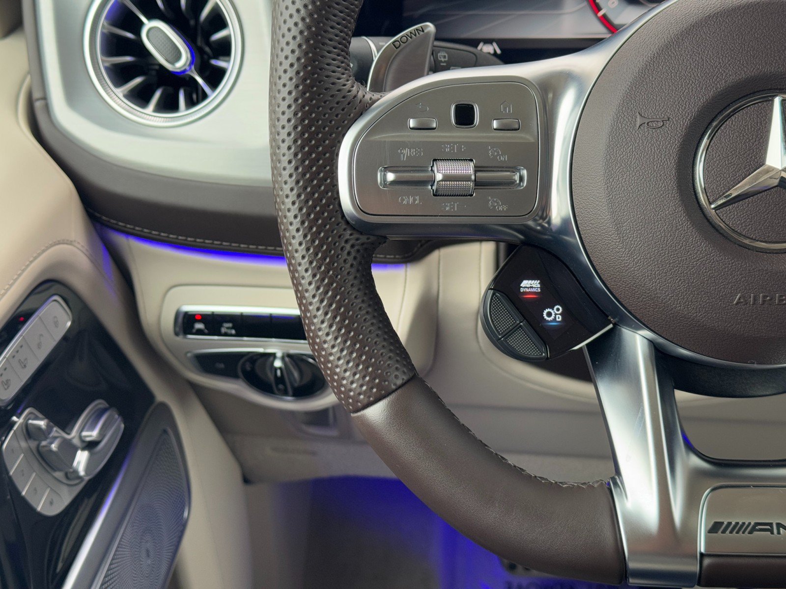 Used 2023 Mercedes-Benz G 63 AMG Squared image 24