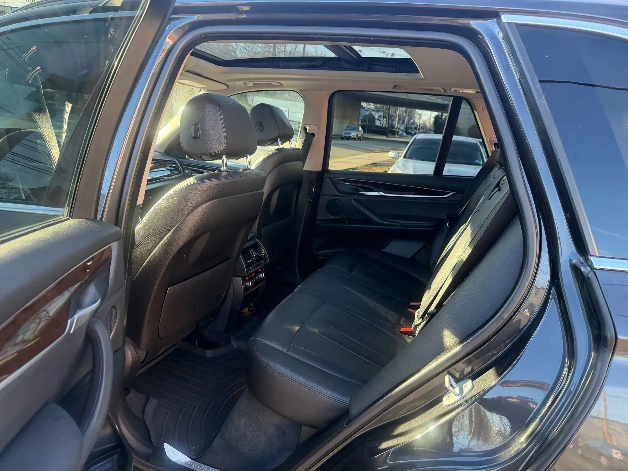 Used 2015 BMW X5 xDrive35i image 30