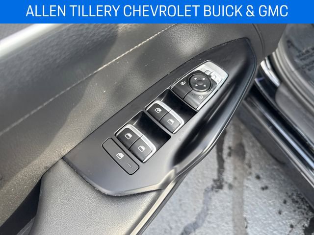 Used 2022 Kia K5 LXS image 11