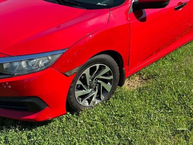 Used 2018 Honda Civic EX image 4