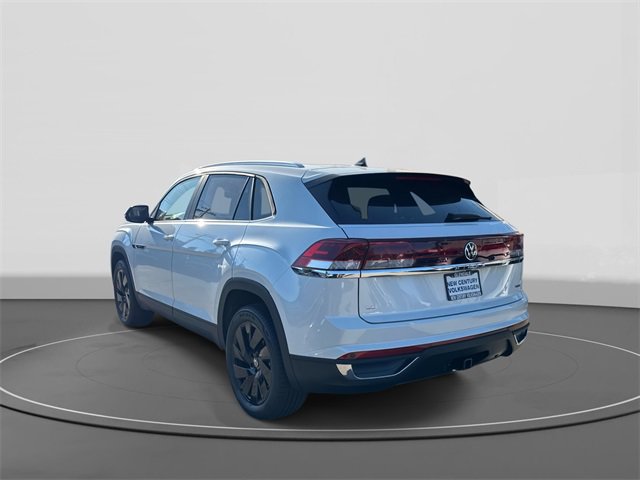 New 2026 Volkswagen Atlas Cross Sport SE image 3