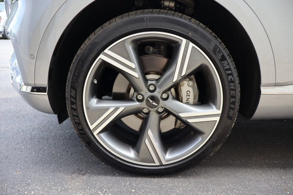 Used 2025 Genesis GV80 2.5T Prestige AWD/4WD image 12