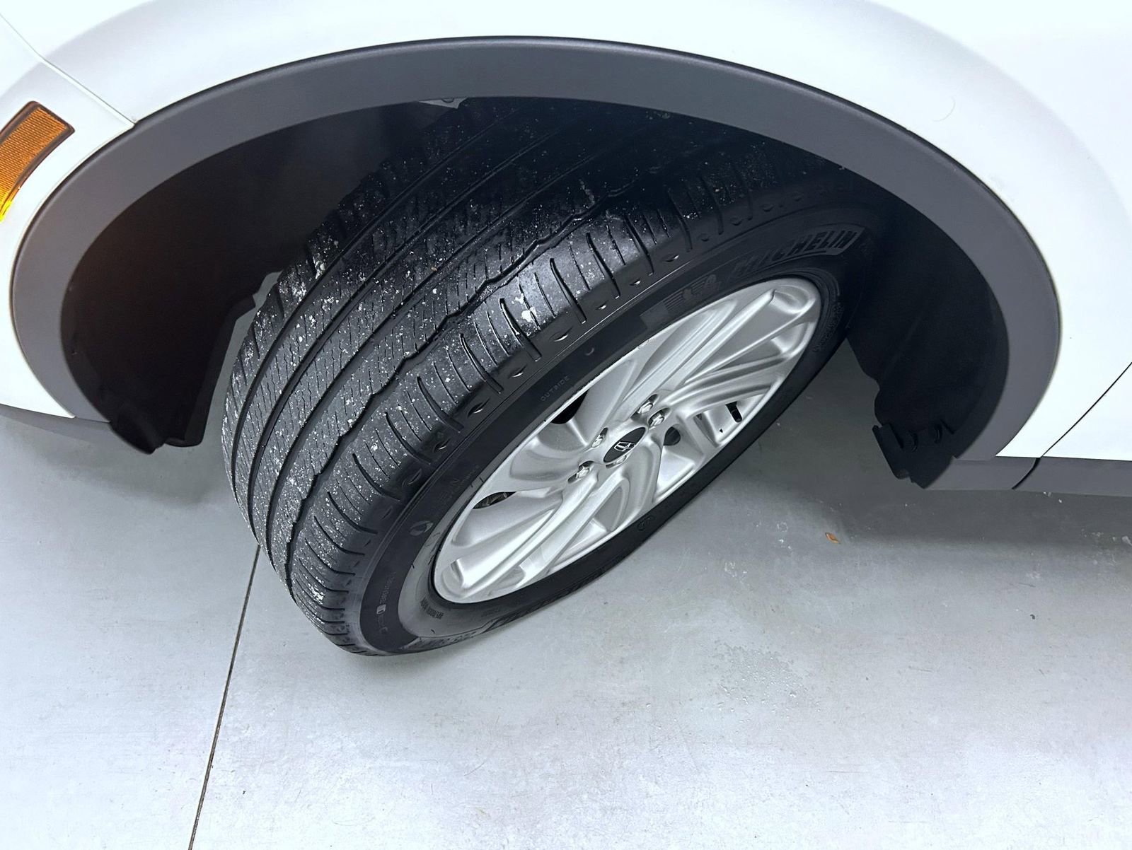 Used 2023 Lincoln Corsair AWD image 23