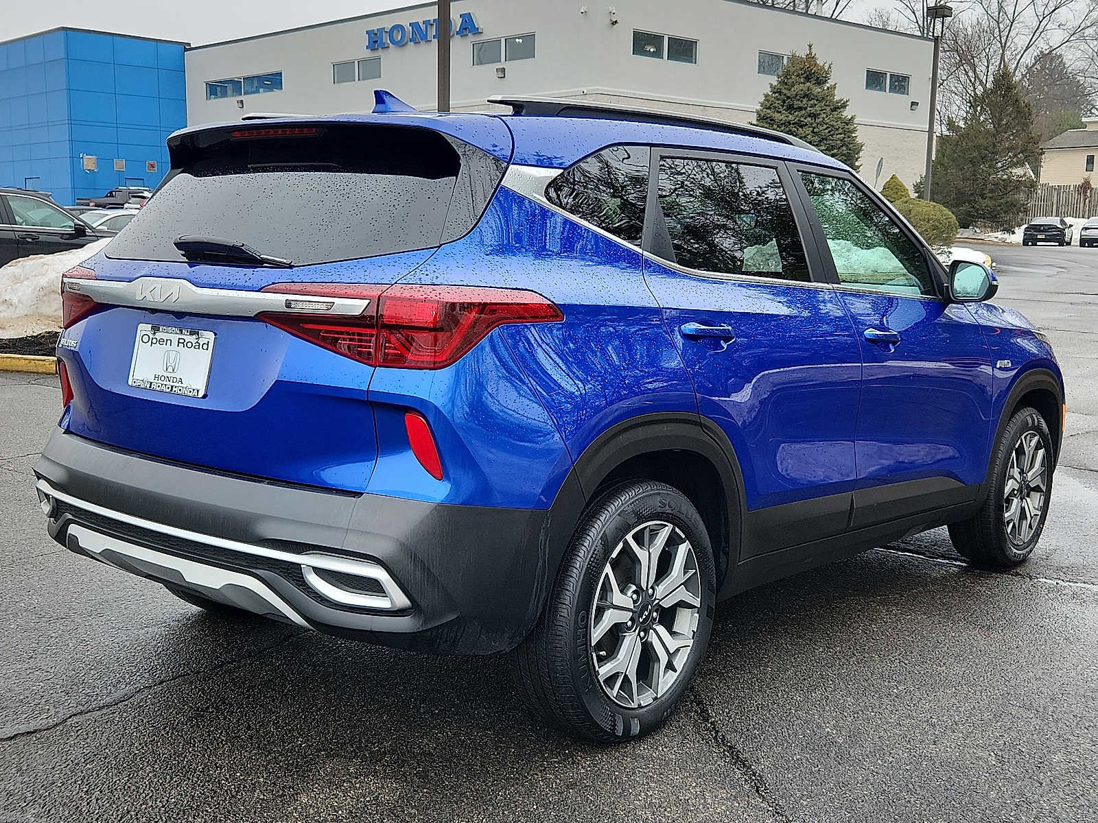 Used 2023 Kia Seltos EX AWD/4WD image 6
