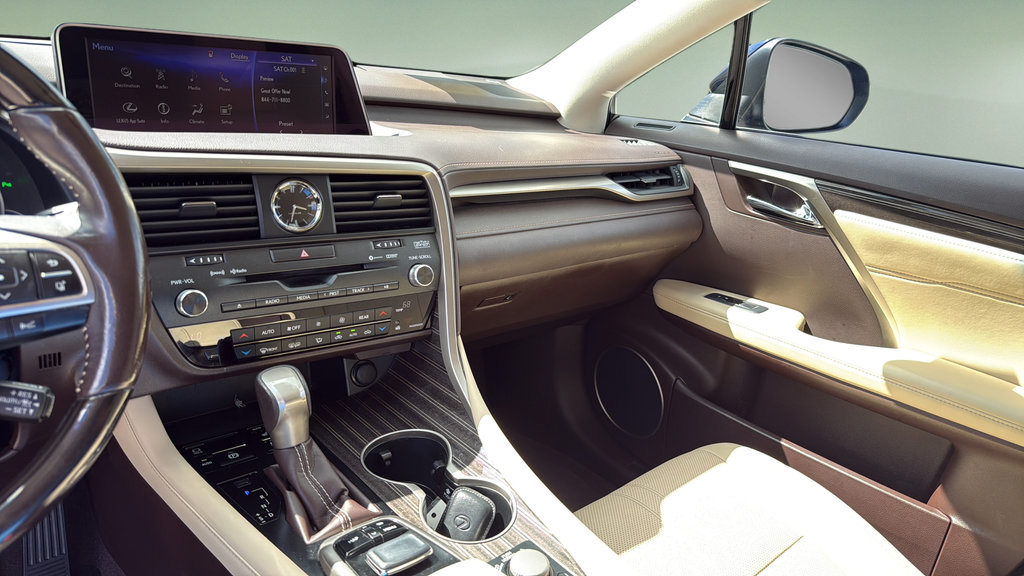 Used 2019 Lexus RX 450hL Luxury w/ Accessory Package AWD/4WD image 28