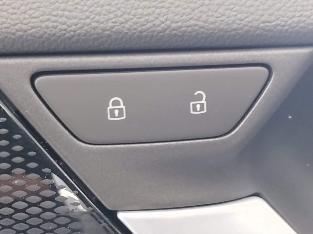 New 2026 Volkswagen Tiguan S image 17