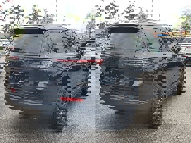 New 2025 Jeep Grand Cherokee L Altitude image 4