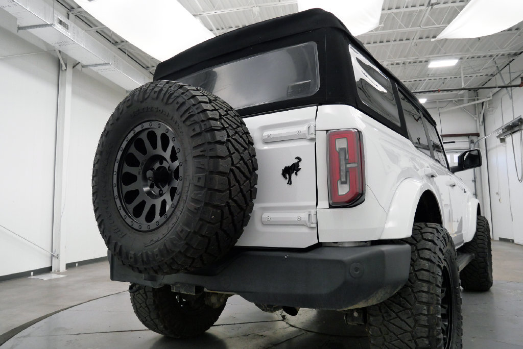 Used 2024 Ford Bronco Outer Banks AWD/4WD image 39