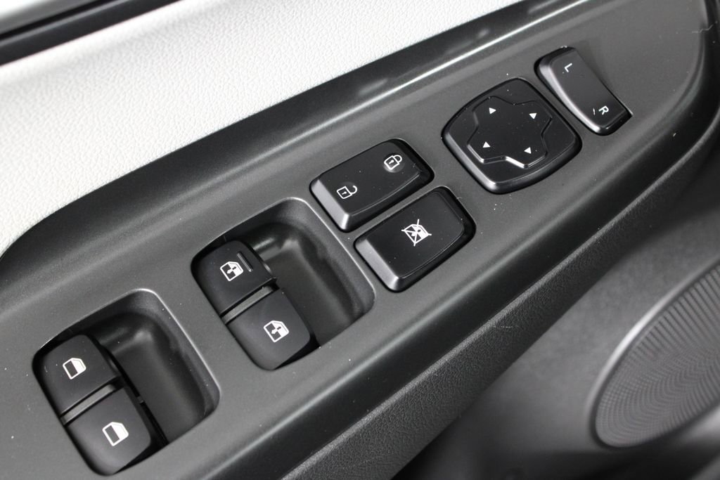 Certified 2023 Hyundai Kona SE image 21