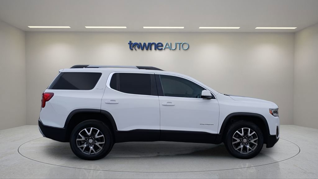 Used 2023 GMC Acadia SLE w/ Driver Convenience Package image 6