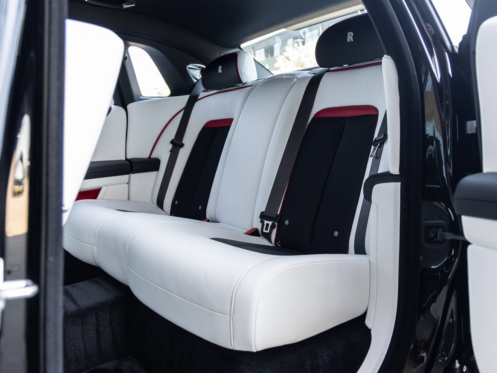 New 2027 Rolls-Royce Ghost AWD/4WD image 44