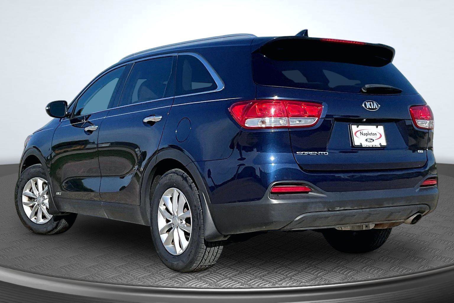 Used 2018 Kia Sorento AWD image 14