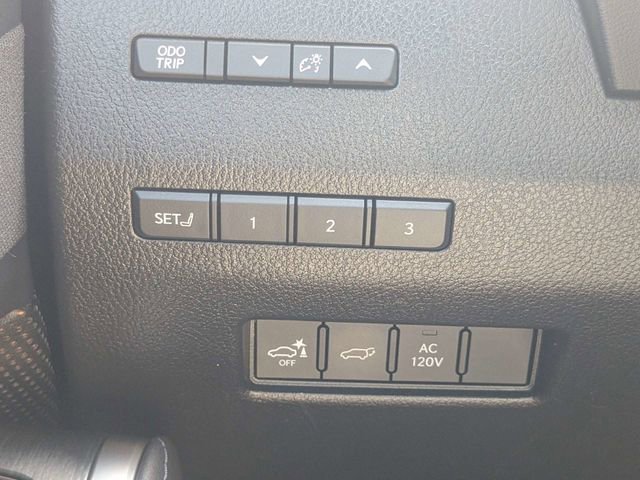 Used 2024 Lexus GX 550 w/ Accessory Package (2T) AWD/4WD image 28
