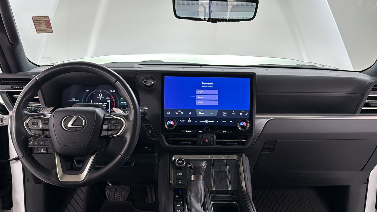 Used 2024 Lexus GX 550 550 Luxury+ w/ Accessory Package (Z1) image 9