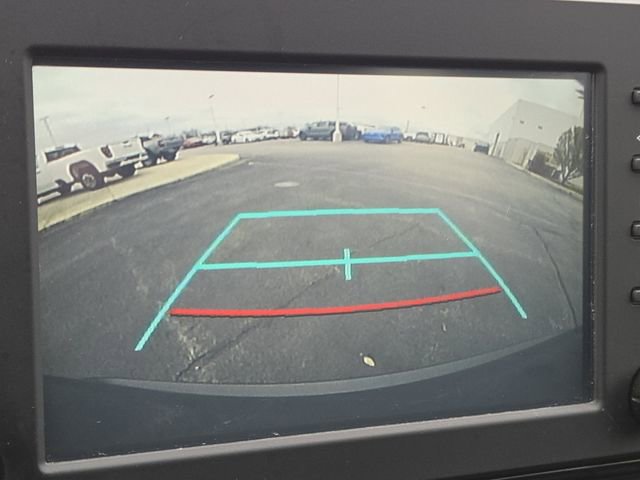 Used 2019 Toyota RAV4 LE image 3