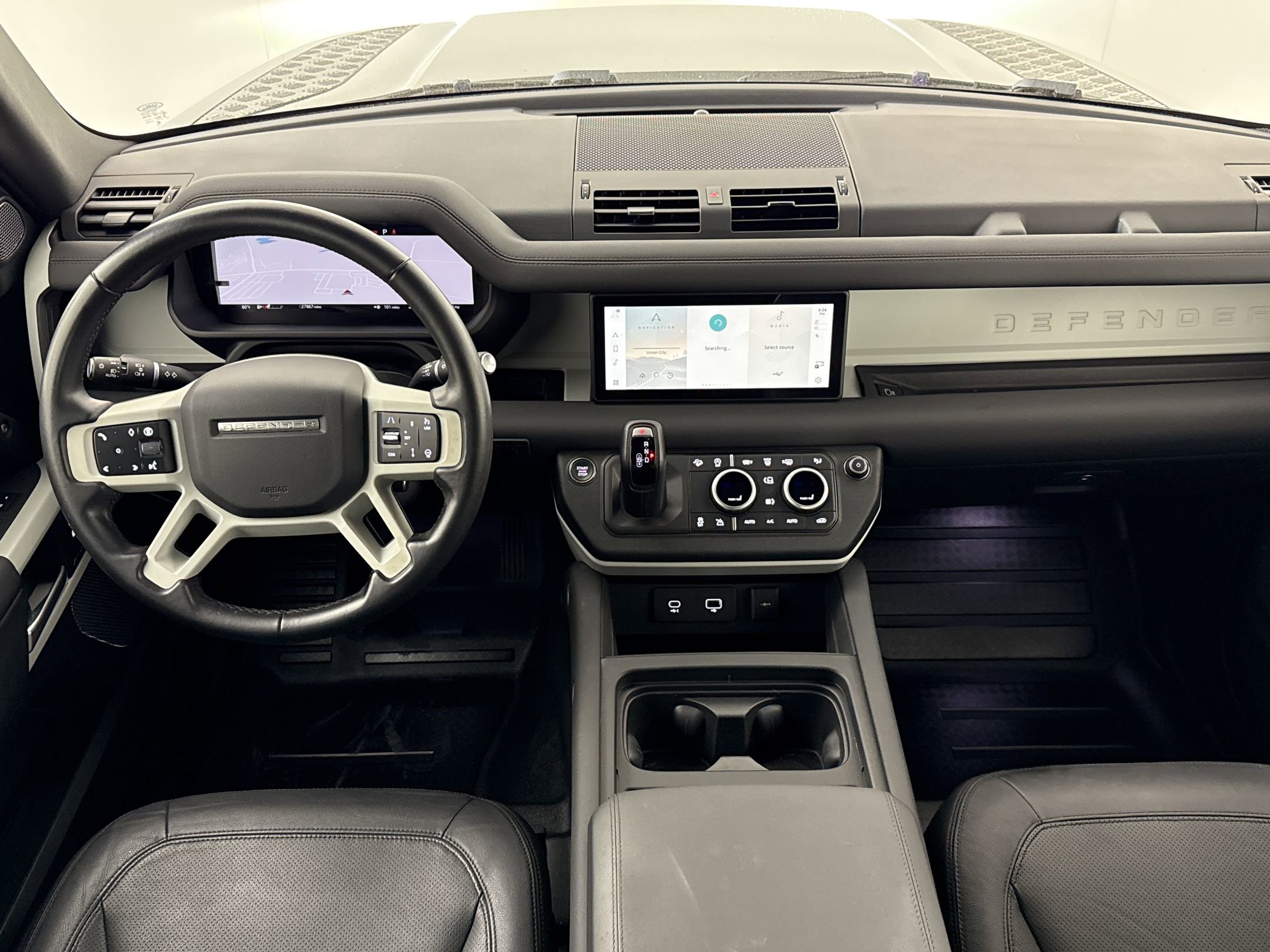 Certified 2024 Land Rover Defender 110 S AWD/4WD image 13