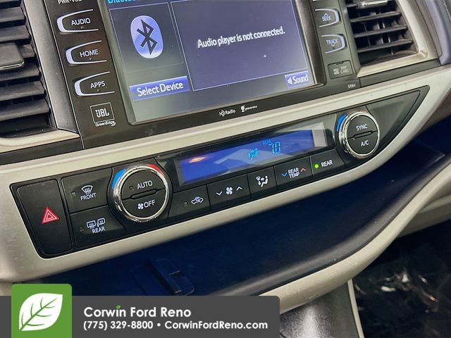 Used 2015 Toyota Highlander Limited Platinum AWD/4WD image 15