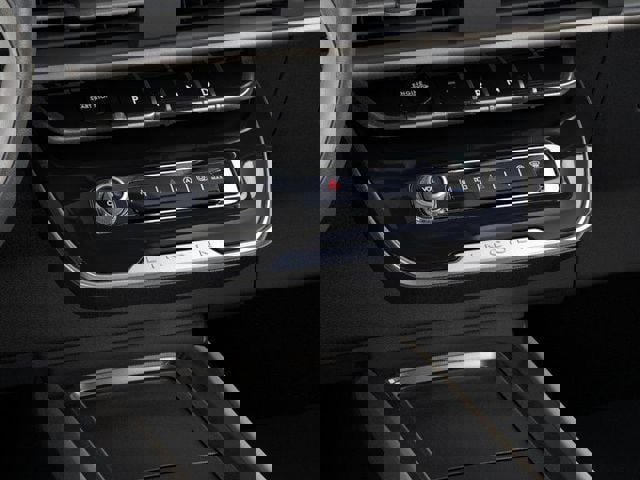 New 2025 Lincoln Corsair FWD image 37