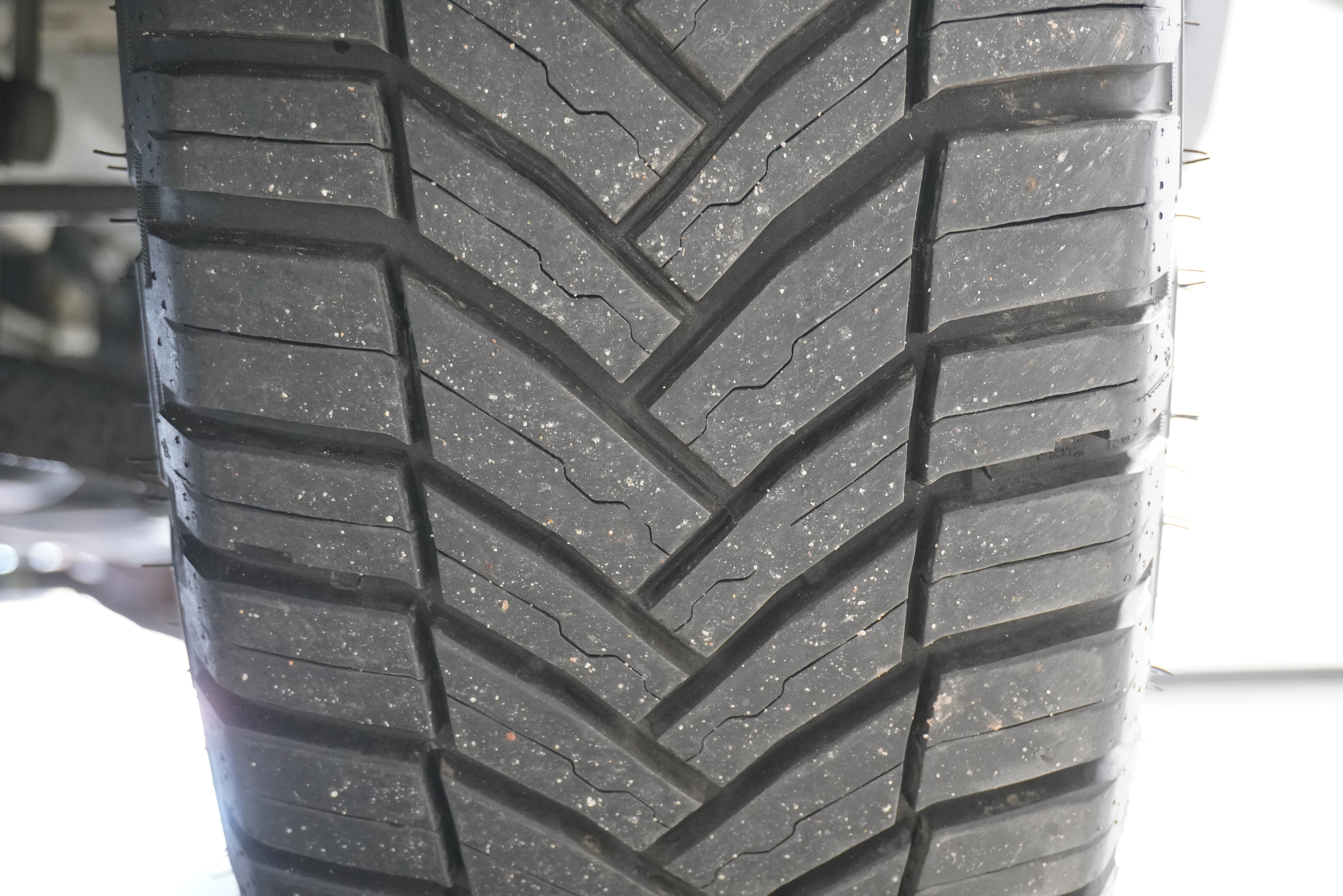 Used 2020 Ford Transit 250 Medium Roof w/ Load Area Protection Package image 21