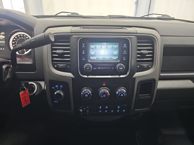 Used 2017 RAM 2500 Tradesman w/ Chrome Appearance Group image 17