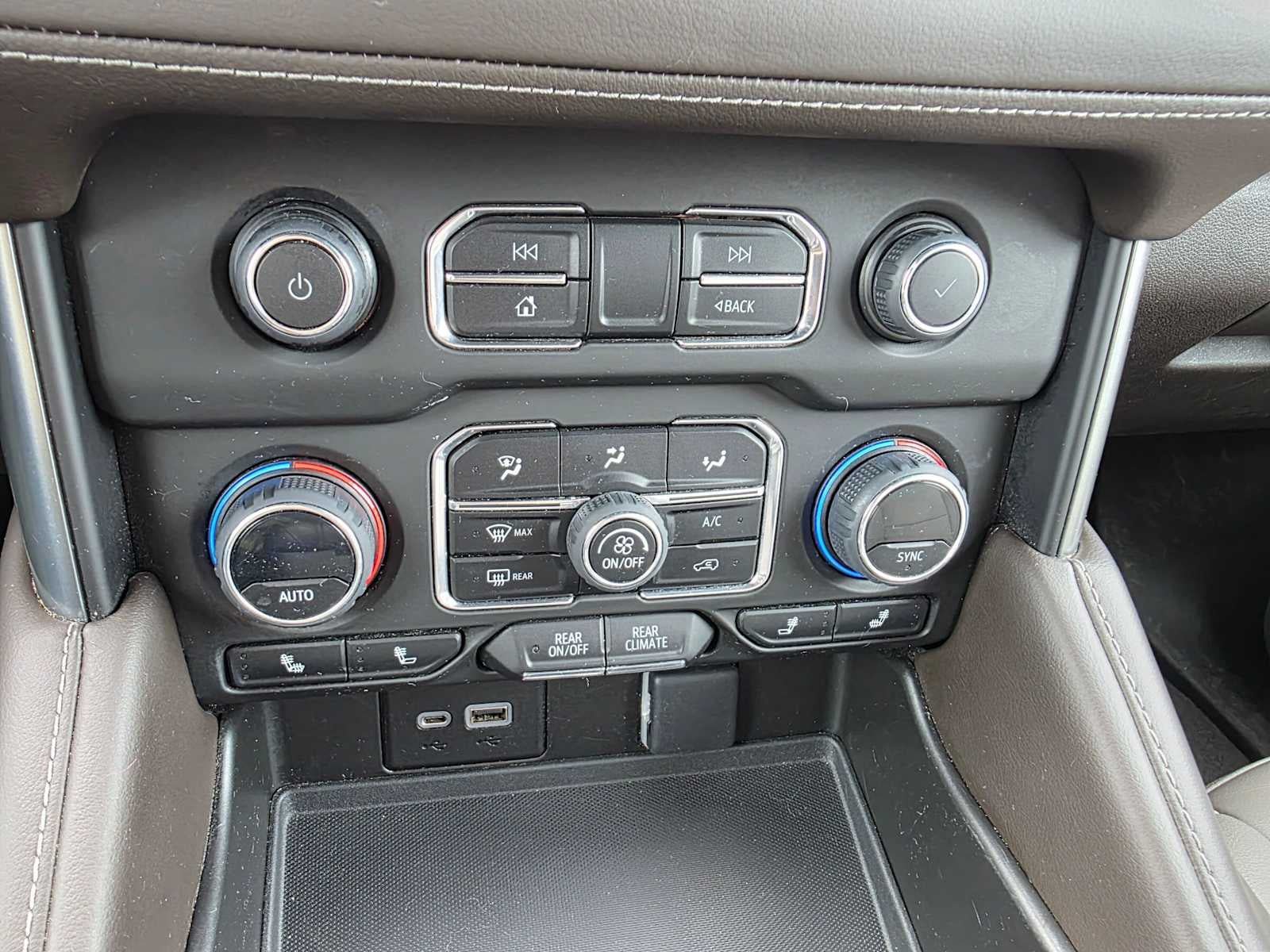 Certified 2023 Chevrolet Tahoe LT AWD/4WD image 29