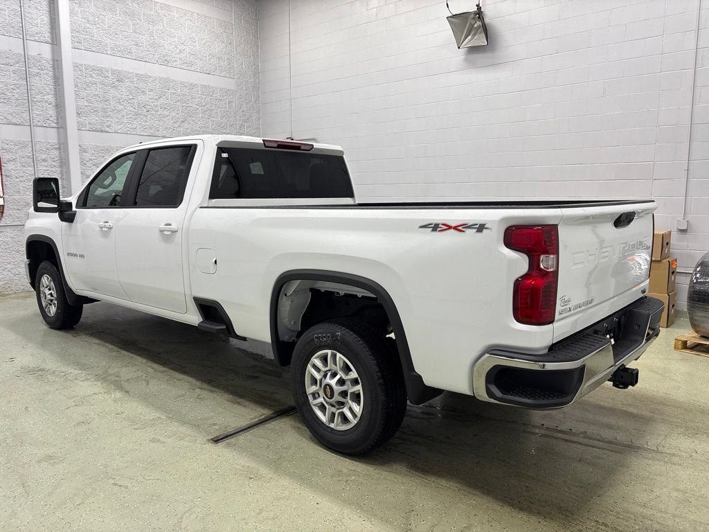 New 2026 Chevrolet Silverado 2500 LT AWD/4WD image 7