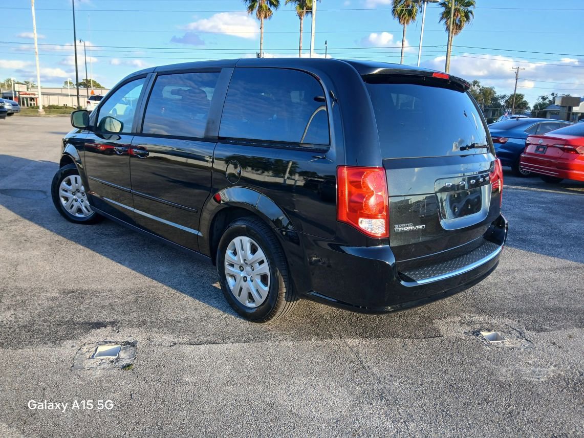 Used 2016 Dodge Grand Caravan SE w/ Quick Order Package 29E SE FWD image 4