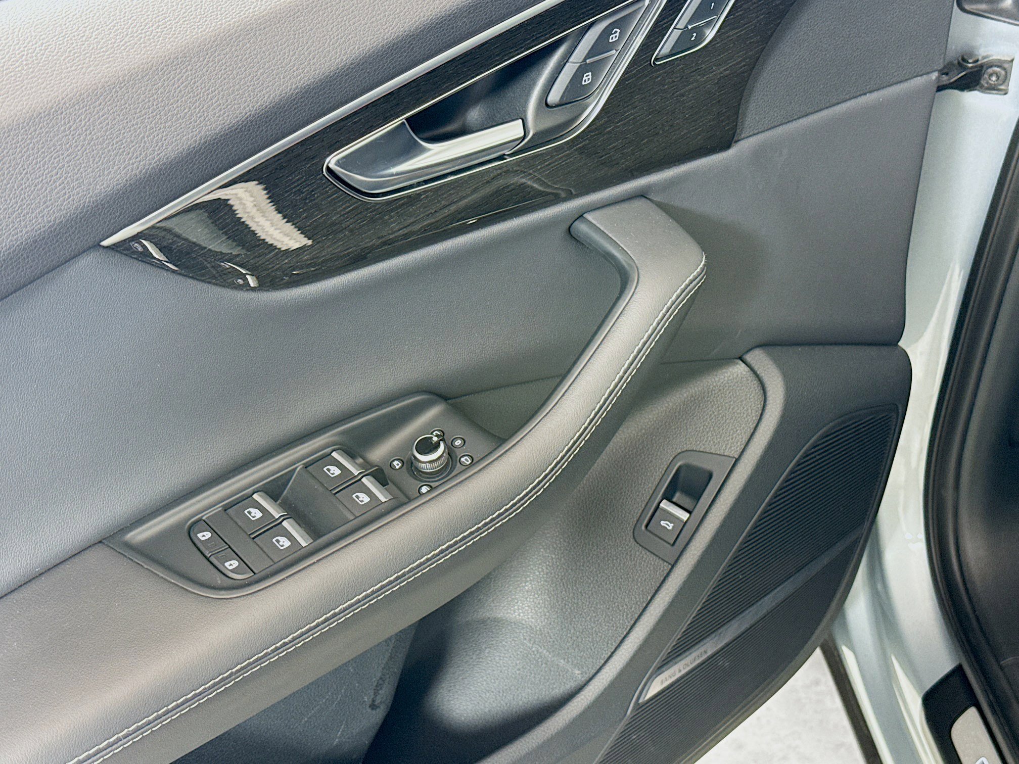 Used 2025 Audi Q7 3.0T Premium Plus image 20