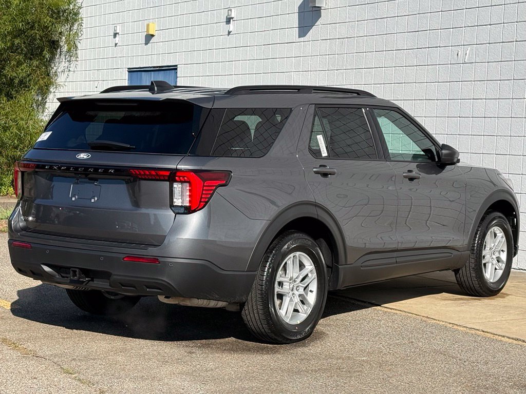 New 2027 Ford Explorer Active AWD/4WD image 32
