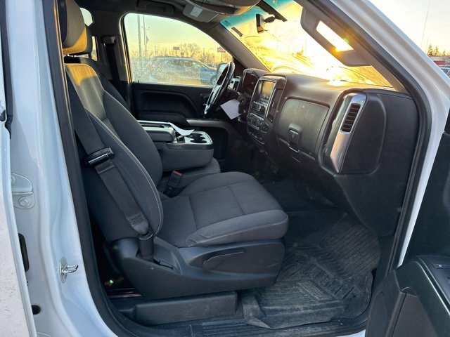 Used 2018 Chevrolet Silverado 1500 LT w/ All Star Edition image 10