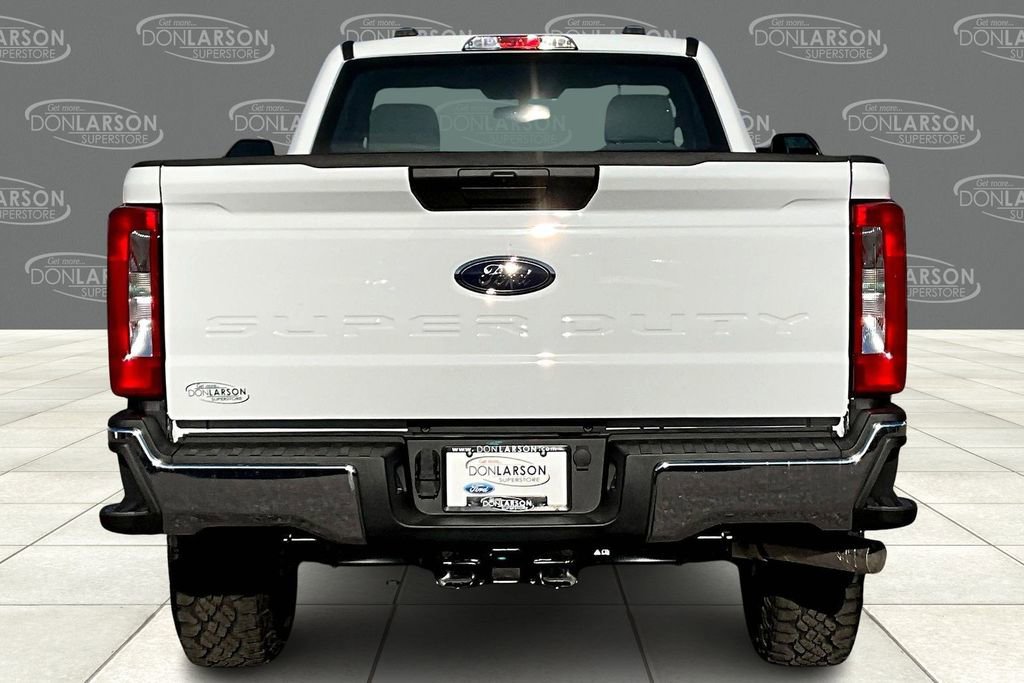 New 2026 Ford F350 XL w/ XL Off-Road Package AWD/4WD image 4