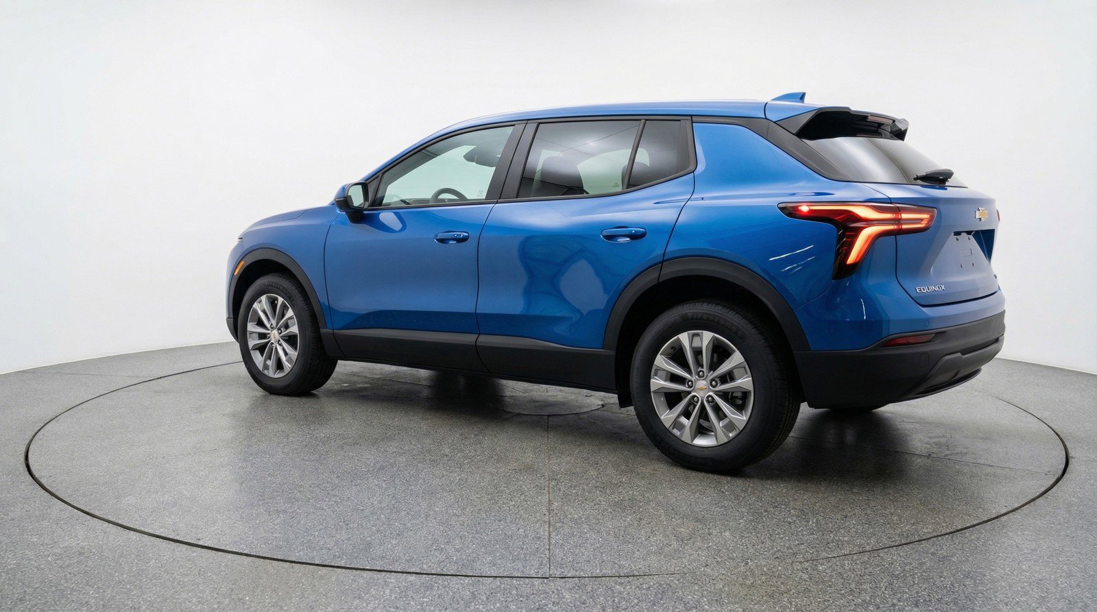 Used 2025 Chevrolet Equinox LT image 6